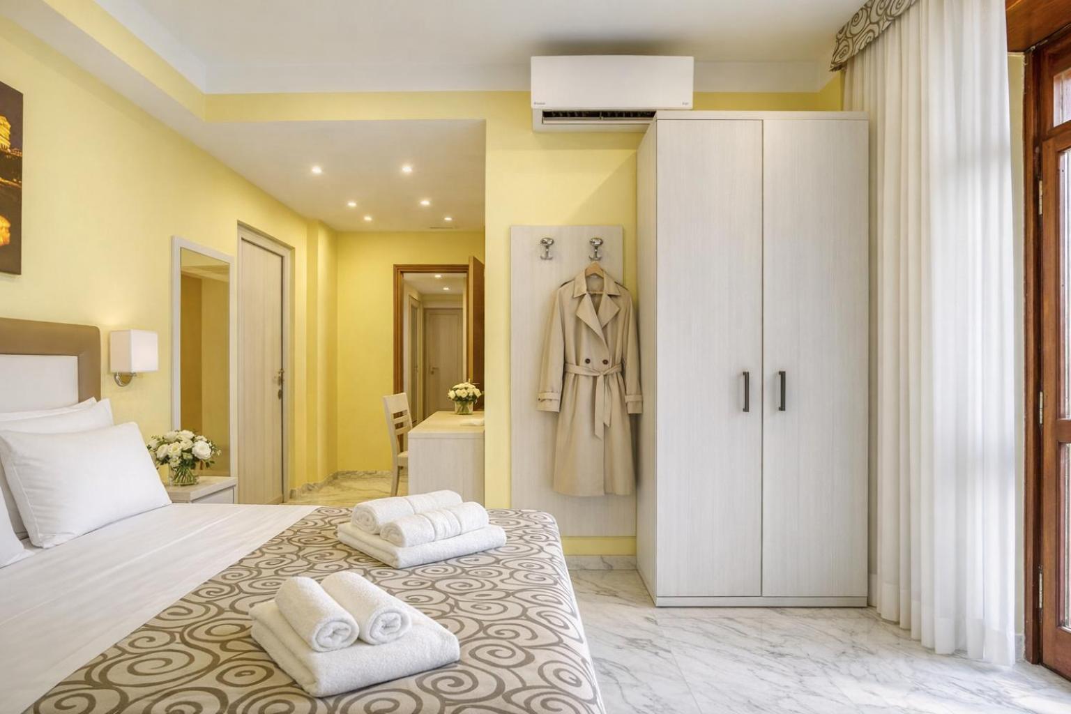 Deluxe Double Room Balcony