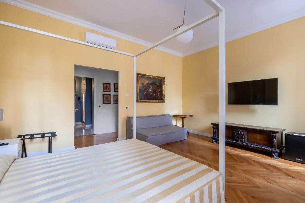 Deluxe Double Room,1766279128:JPEG