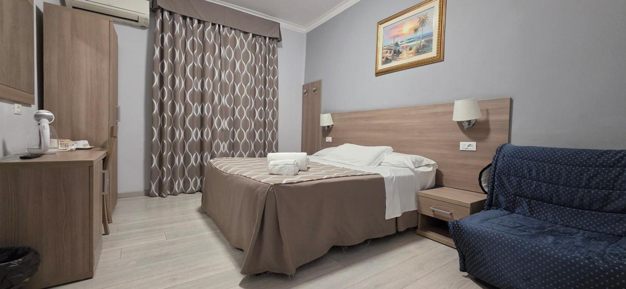 Budget Triple Room
