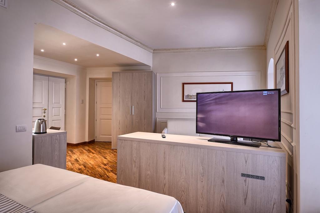 Quadruple Room,233379247:JPEG