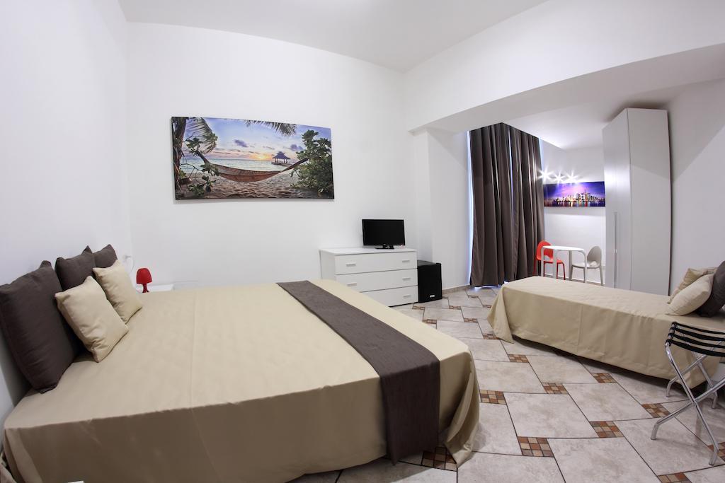 Triple Room,244471045:JPEG