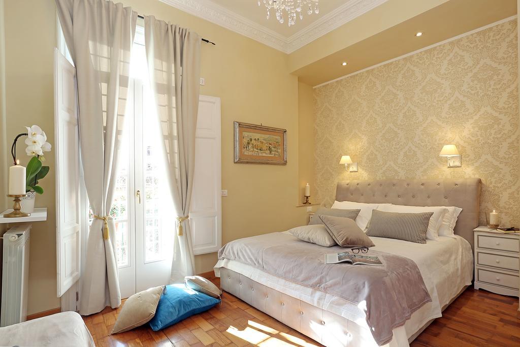 Camera Matrimoniale Superior con Letto Supplementare