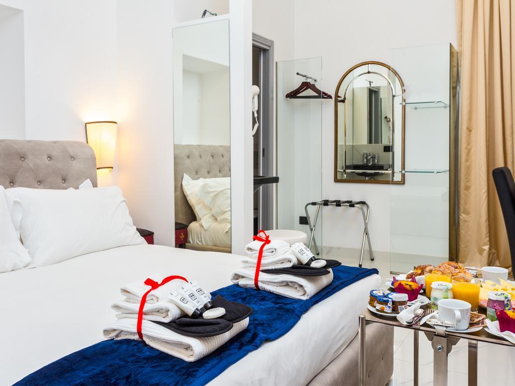 Standard Double Room,393903363:JPEG