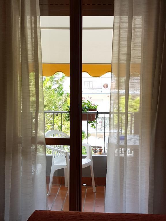Small Double or Twin Room Balcony,663957285:JPEG