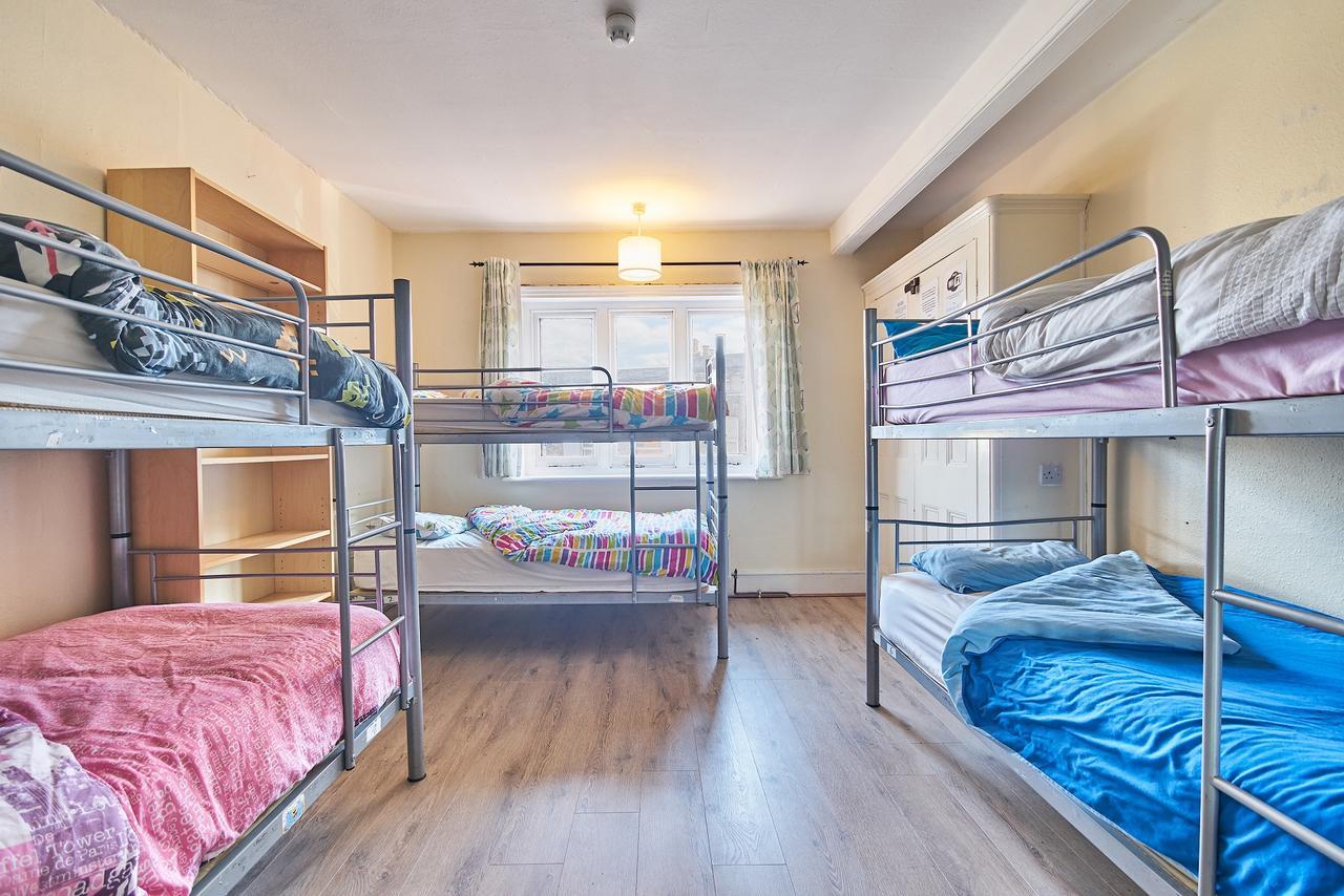 Bed 6-Bed Female Dormitory Room