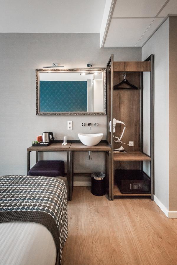Standard Quadruple Room,1280150698:JPEG