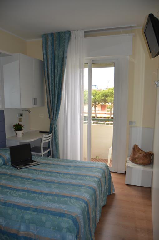 Small Double Room,1580447717:JPEG