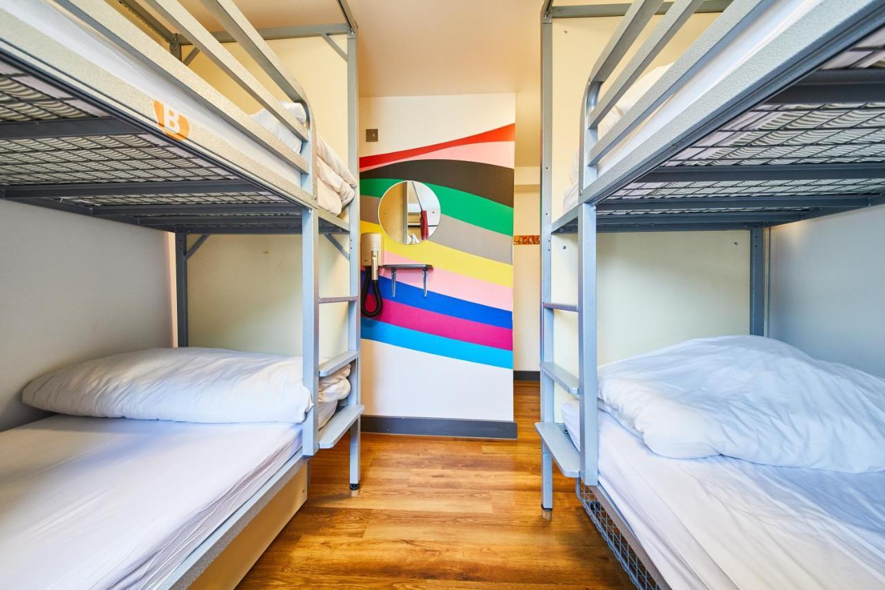 Bed 4-Bed Mixed Dormitory Room Private Bathroom,733205206:JPEG