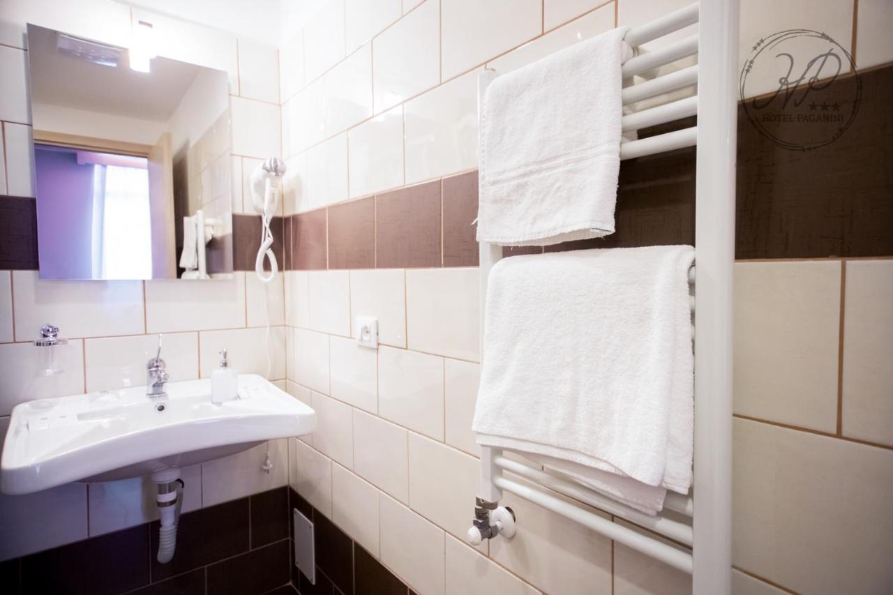 Economy Double or Twin Room