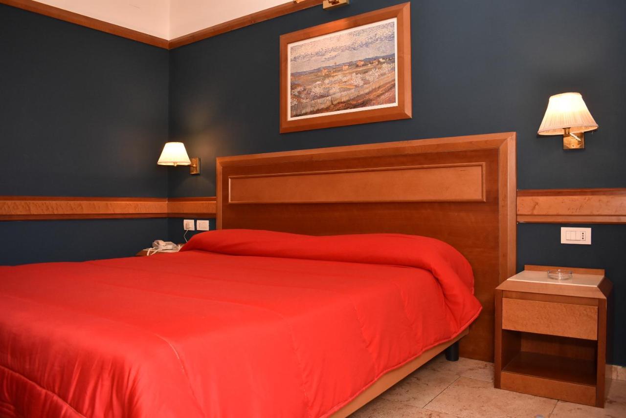 Double Room,752374355:JPEG