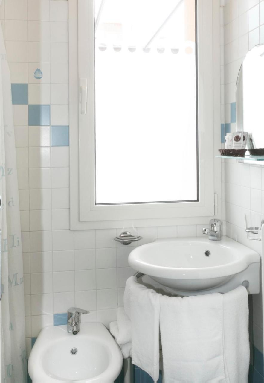 Standard Triple Room,1476305380:JPEG