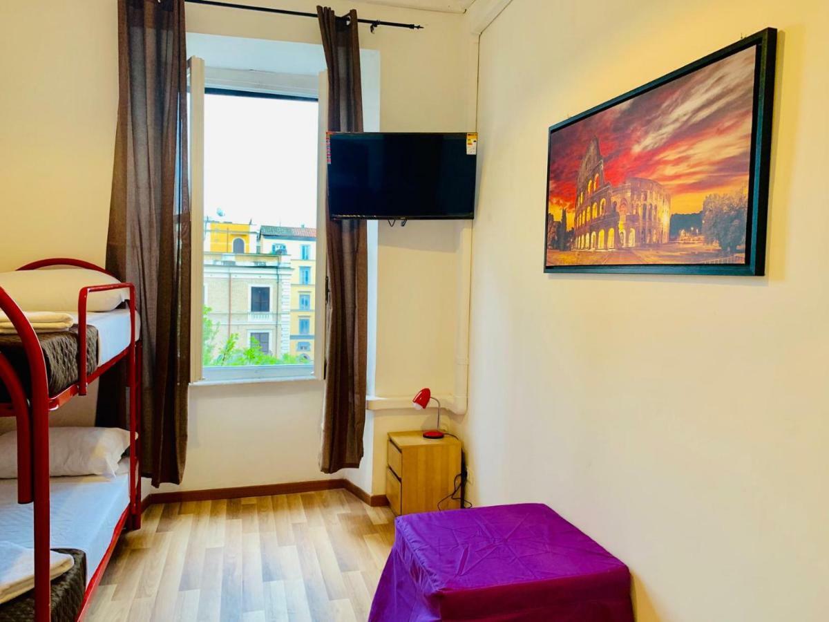 Bed 4-Bed Female Dormitory Room