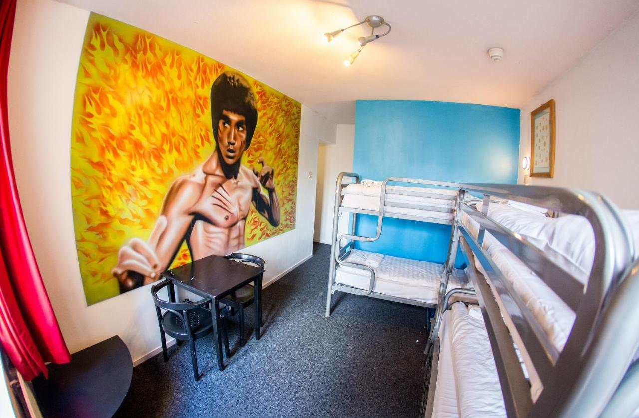Bed in 4-Bed Mixed Ensuite Dormitory Room,817904300:JPEG