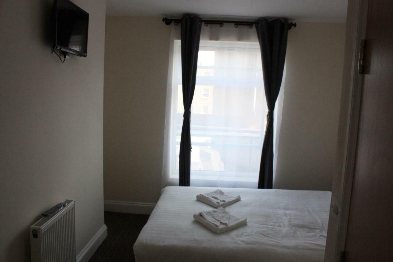 Double Room,828763112:JPEG