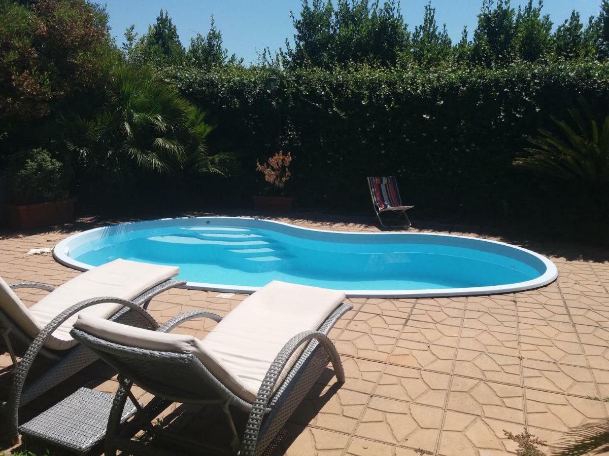 Camera King con Vista Piscina