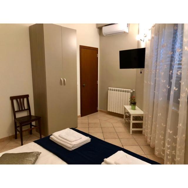 Camera Matrimoniale con Bagno Privato