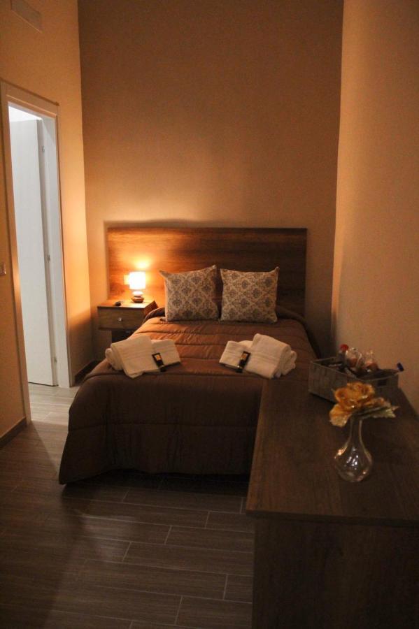 King Room,950484139:JPEG