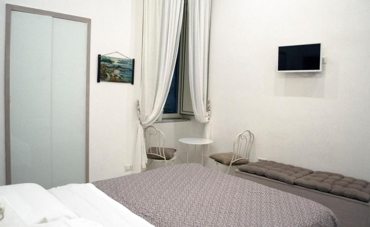 Double Room Private Bathroom