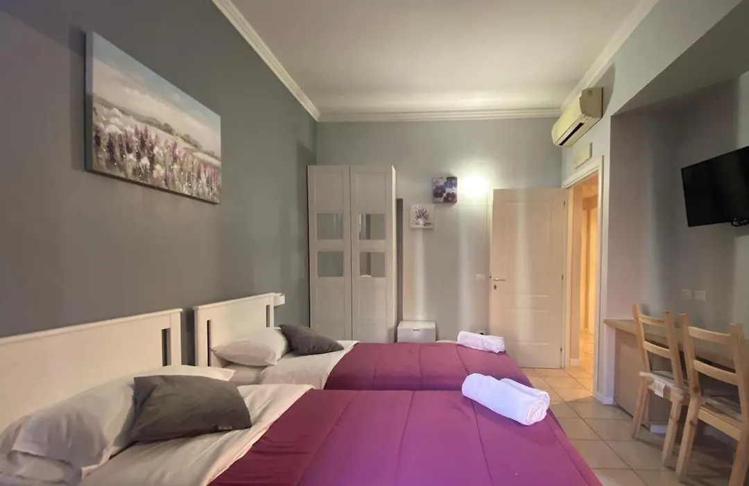 Hello Home Guesthouse-1