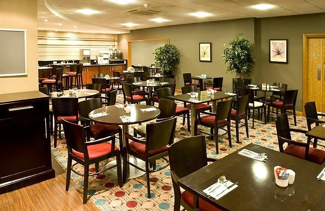 Premier Inn London City-1