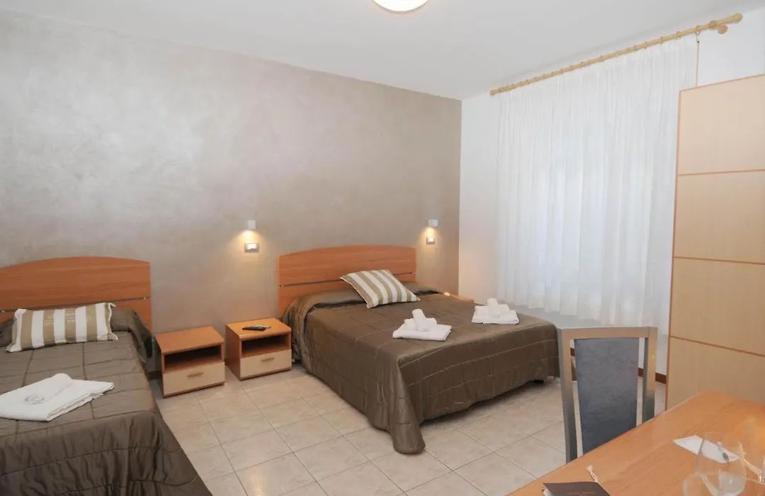Hotel La Perla-1