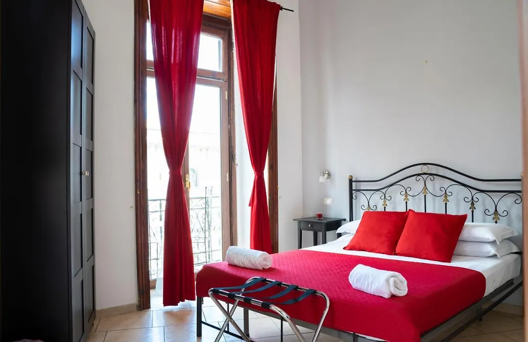 Vico 22 Rooms Napoli-1
