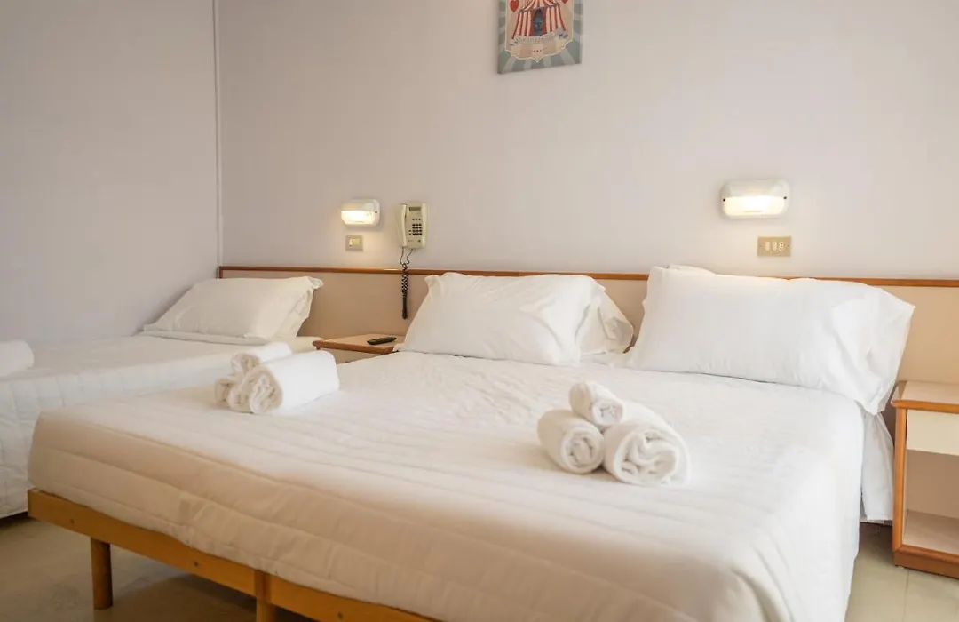 Hotel Flamengo Riccione-1