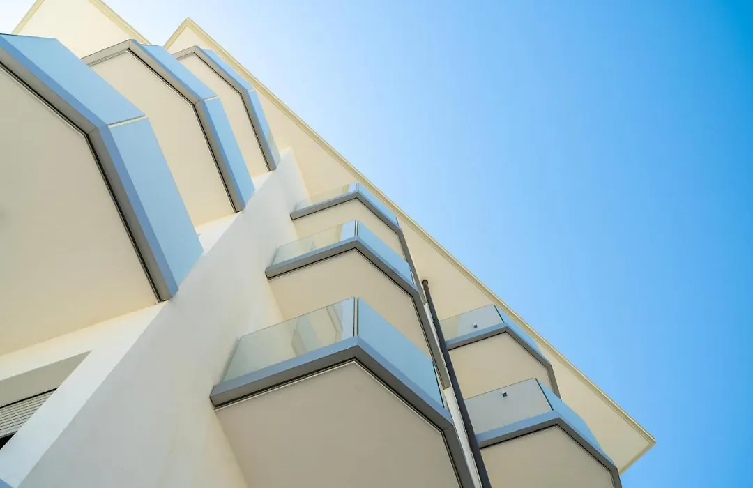 Hotel Globus-1