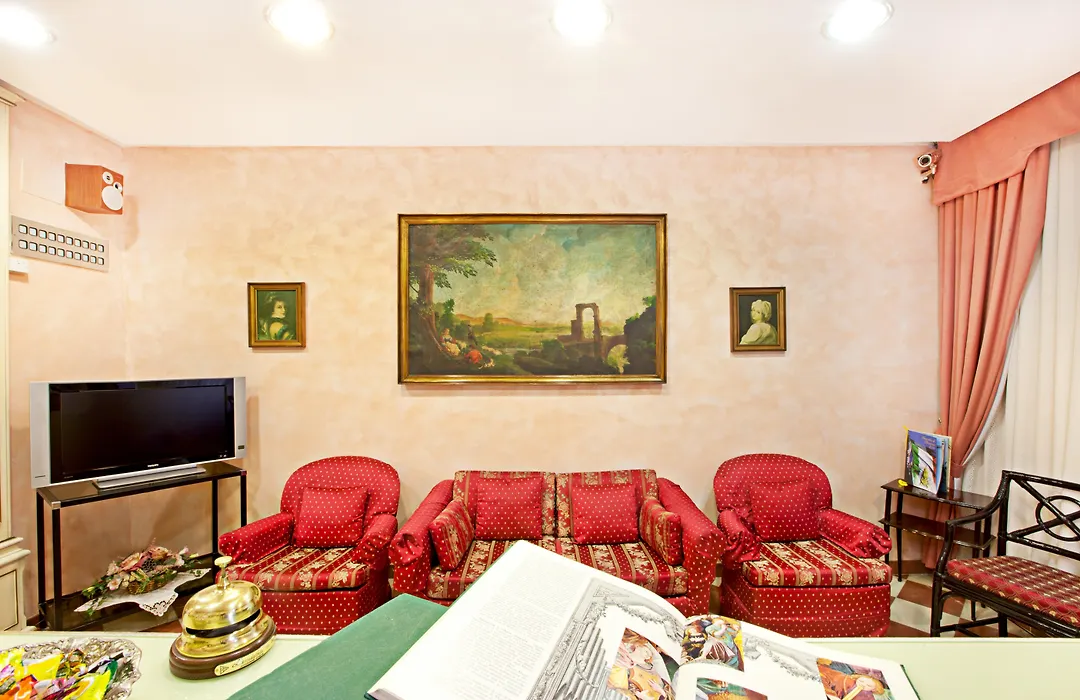 Hotel Augustea-1