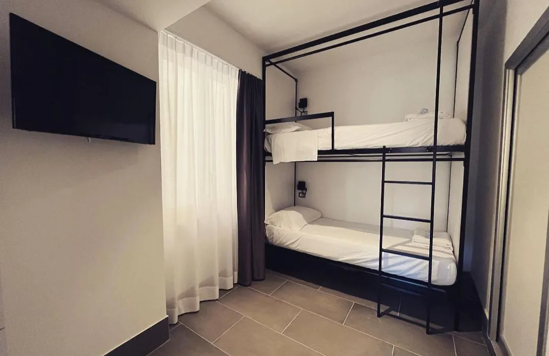Smart Rooms Naples-1
