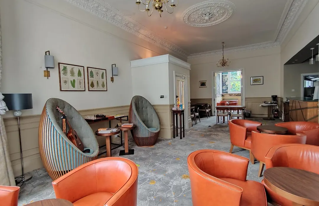 Blue Bells Hotel-1