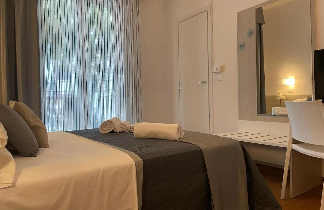 Hotel Augustus-1