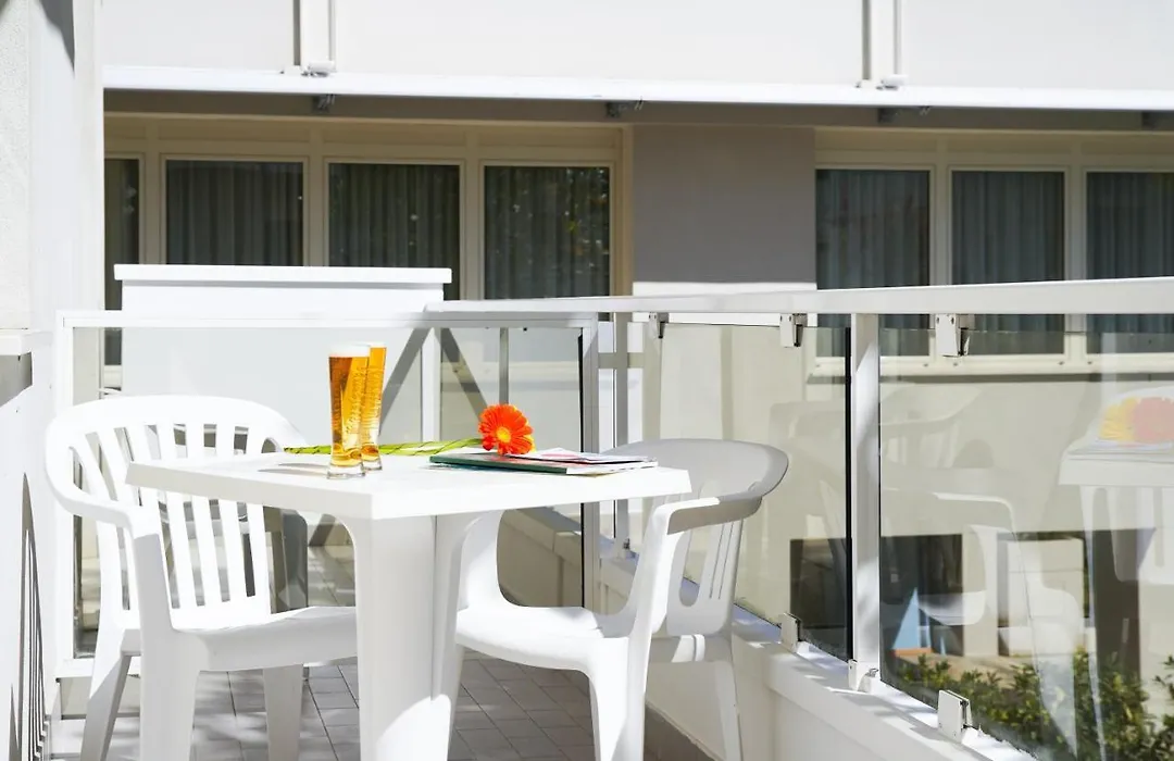 Hotel Mon Pays-1