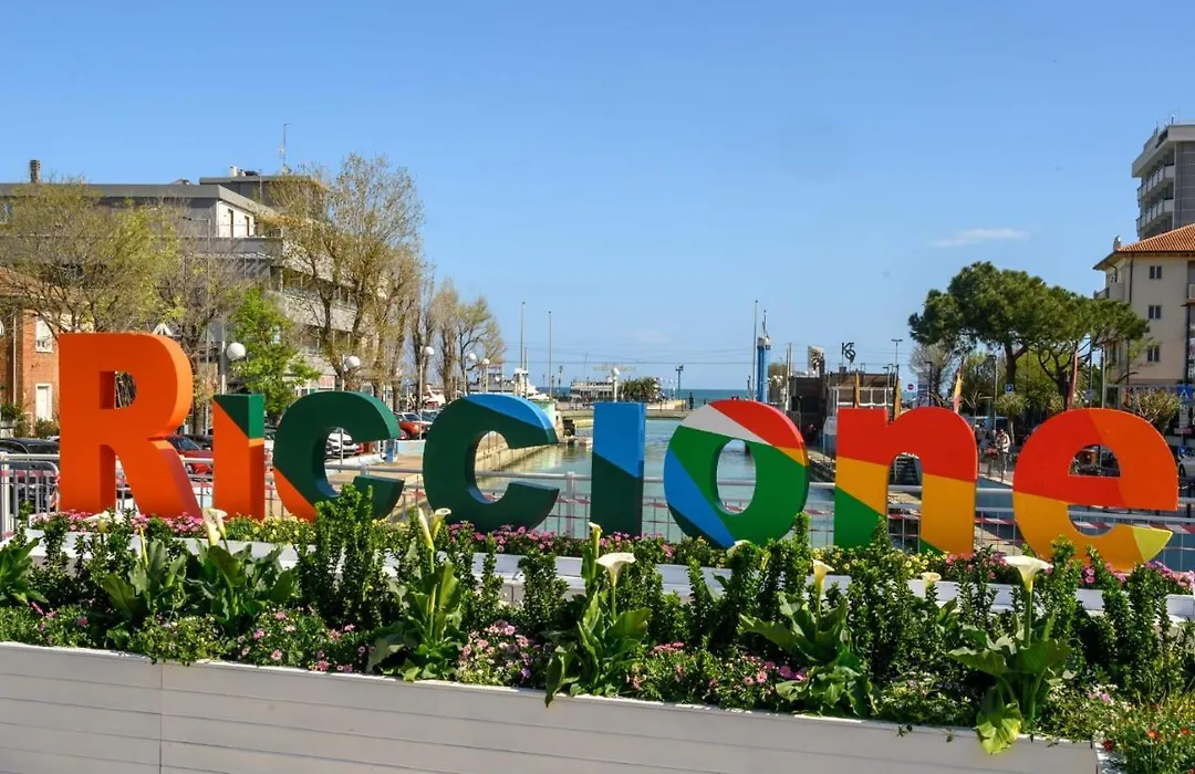 Hotel Moresco Riccione - Piscina Beach Village-1