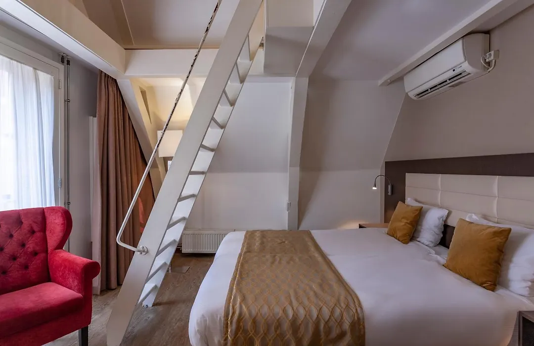 Avenue Hotel-1