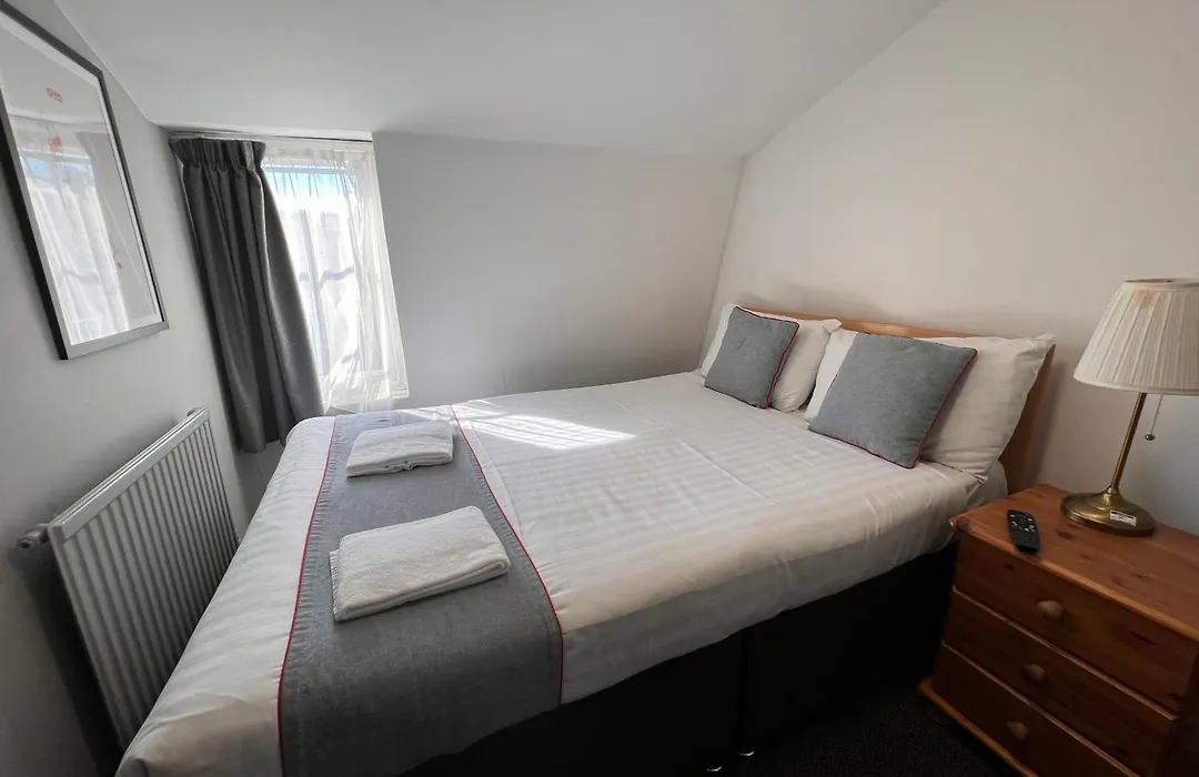 Apollo Hotel Kings Cross-1