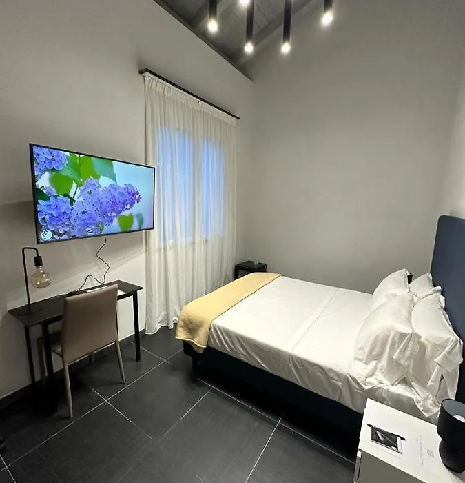 Dazio Exclusive Rooms-1