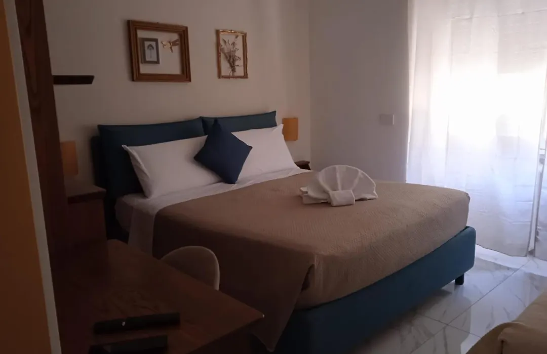 B&B Suite And Rooms San Giovanni-1