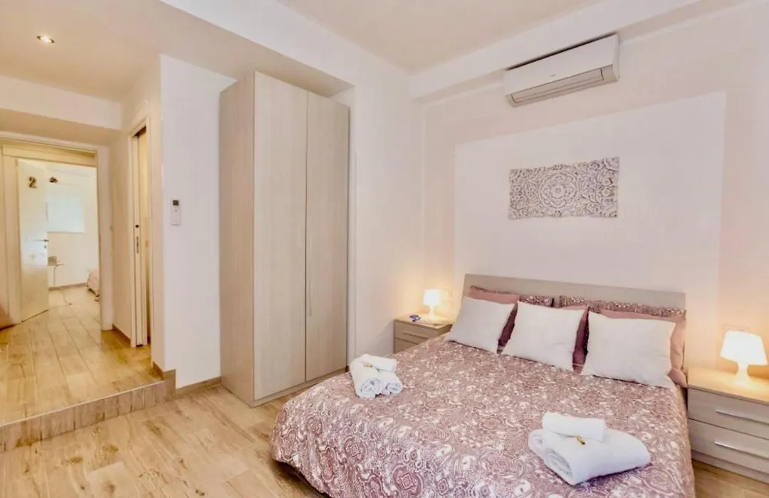 Lovely Nights Rome - Luxury Rooms-1