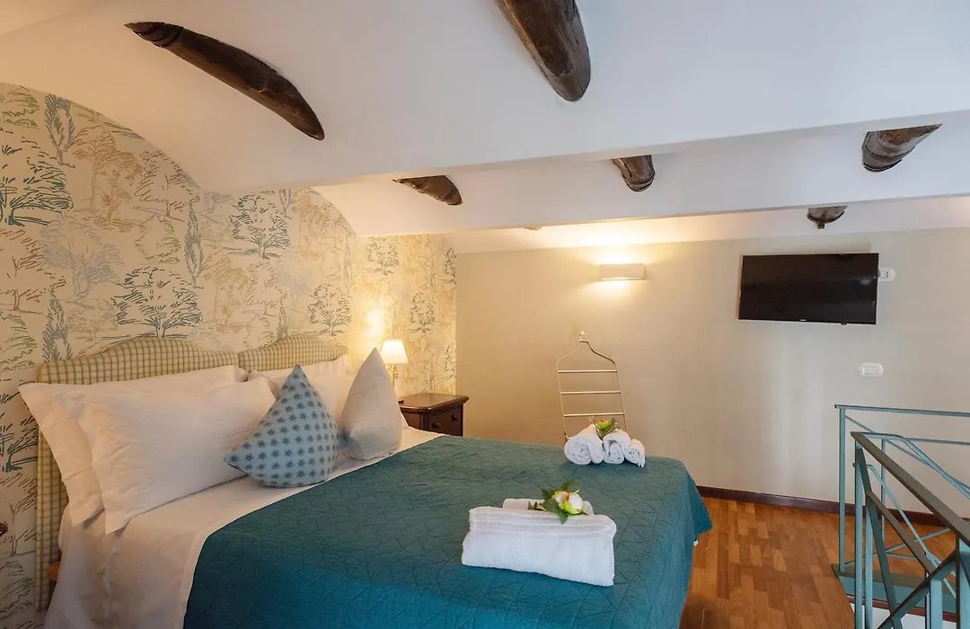Donna Adelina Guesthouse-1
