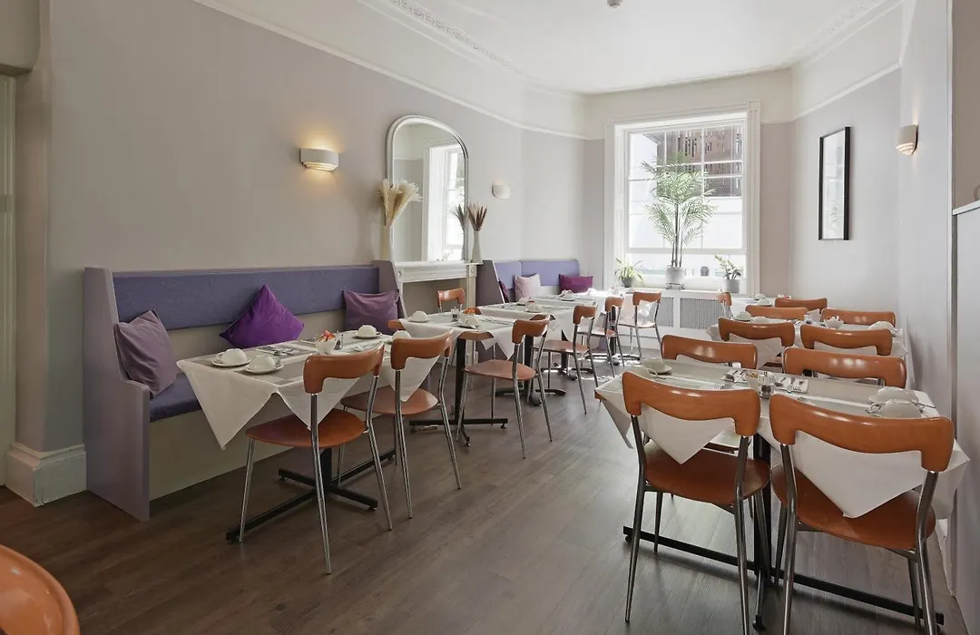 Harlingford Hotel-1