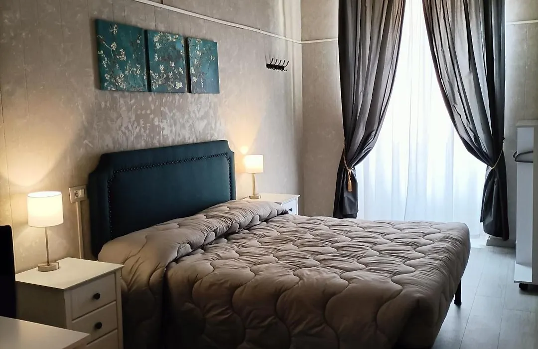 Rossi Hotel-1