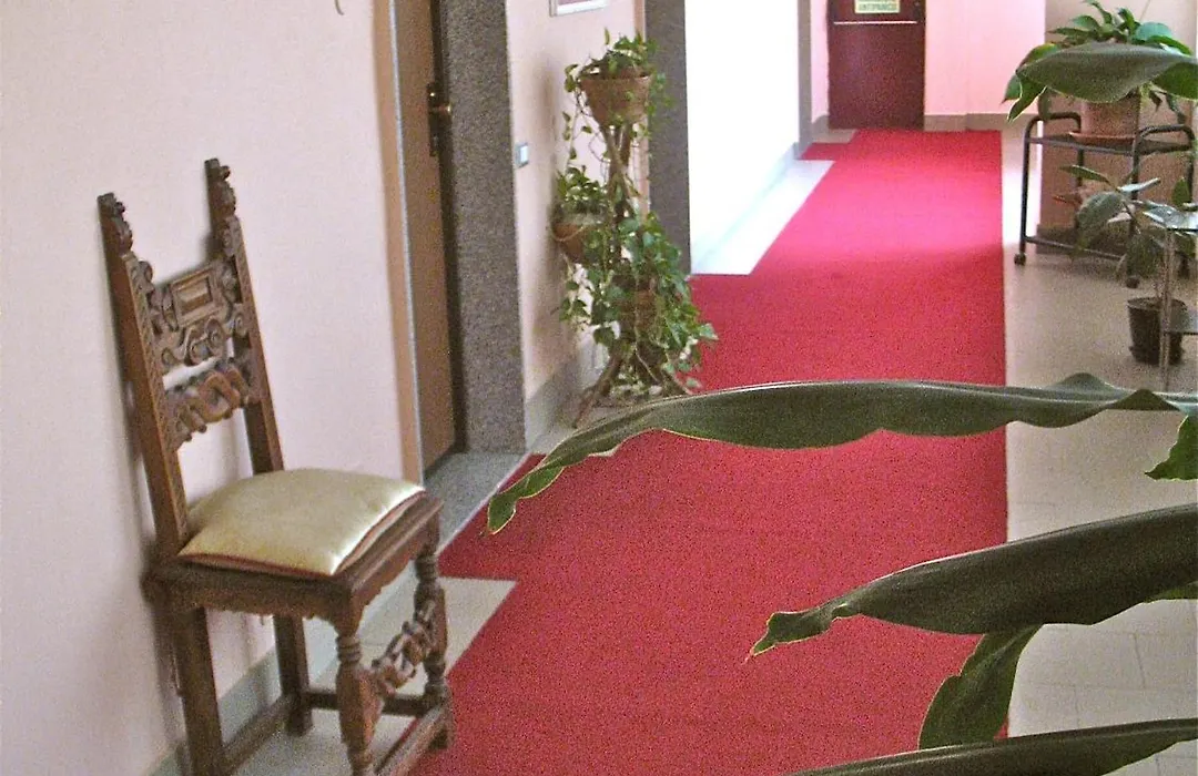 Hotel Croce Di Malta-1