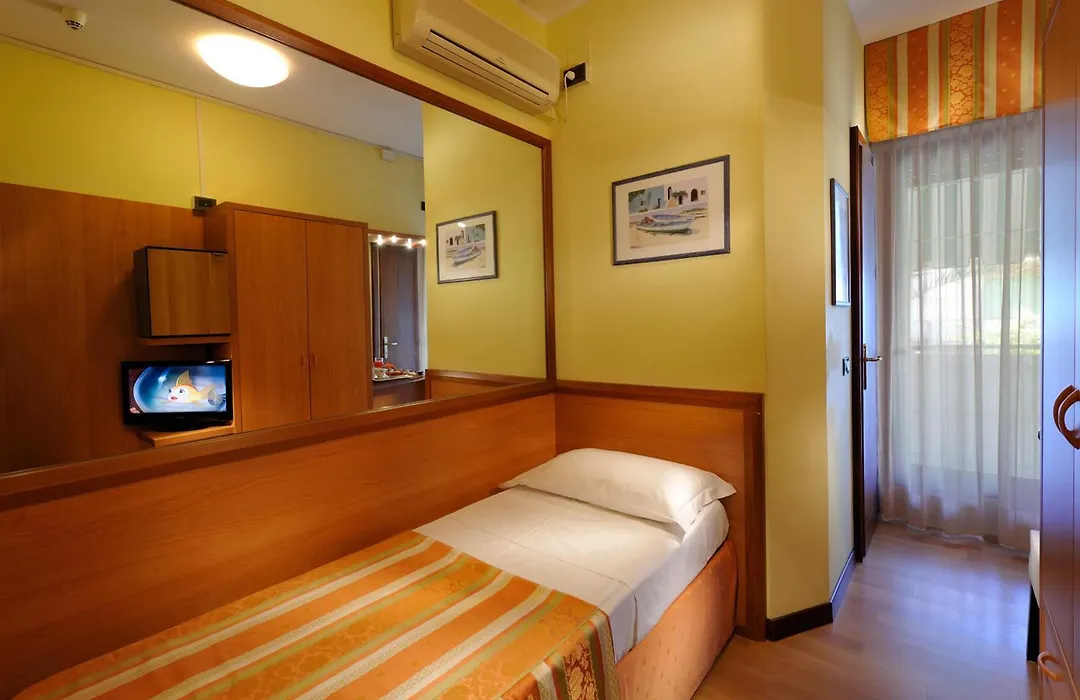 Hotel Al Prater-1
