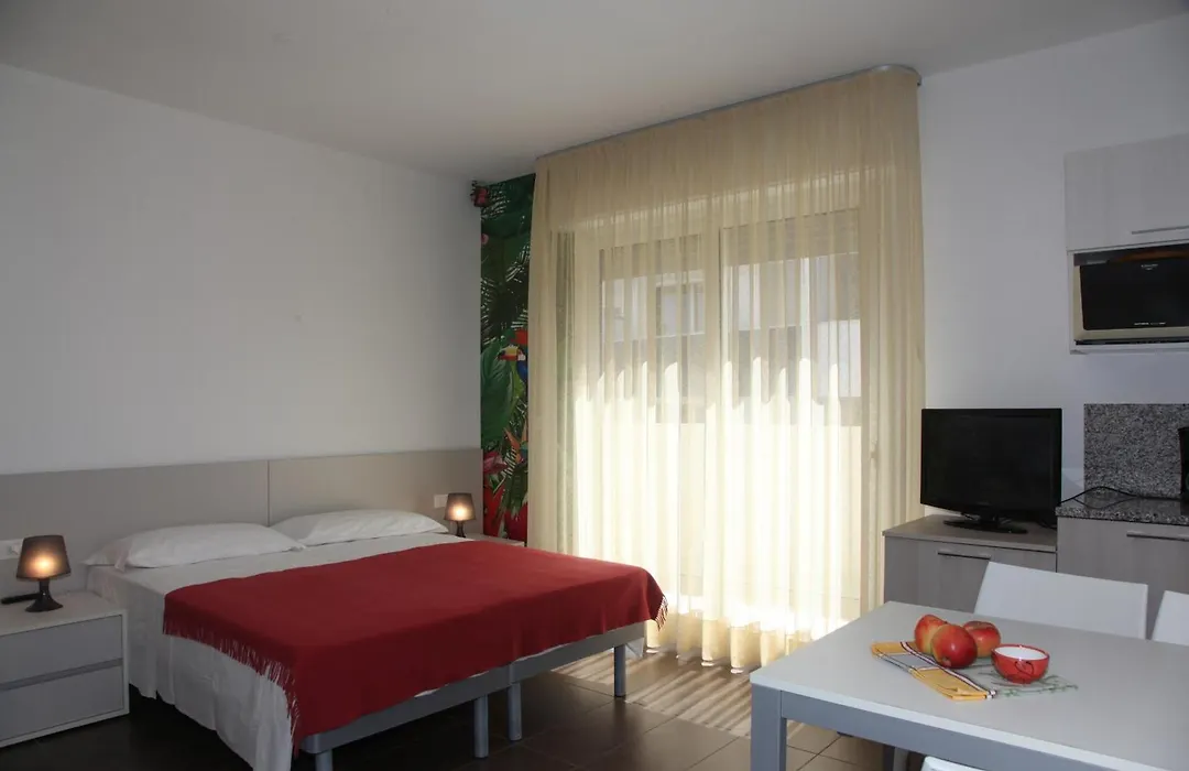 Hotel Luciana-1