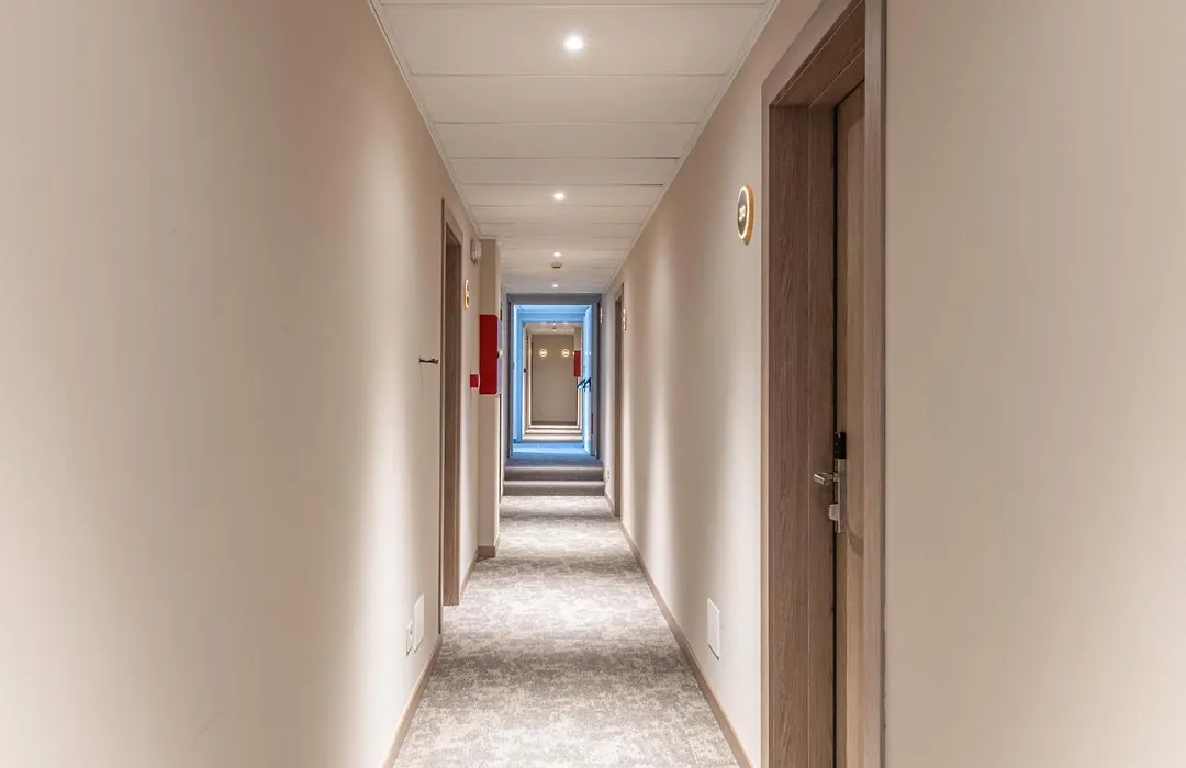 Hotel Diana-1