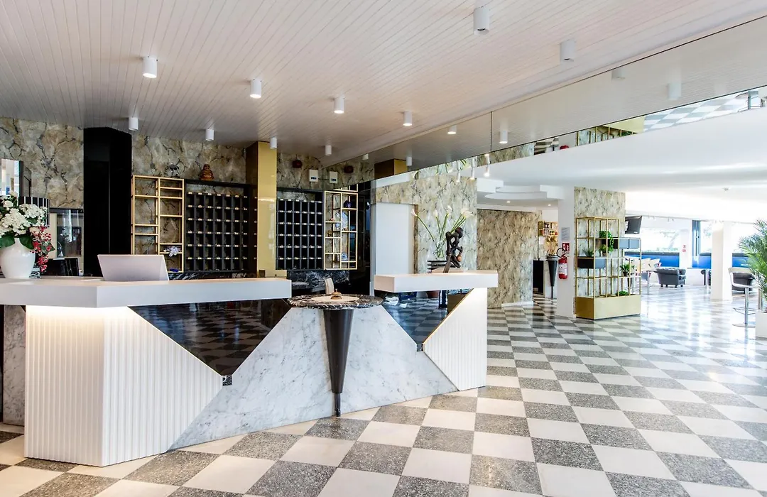 Hotel Baltic-1
