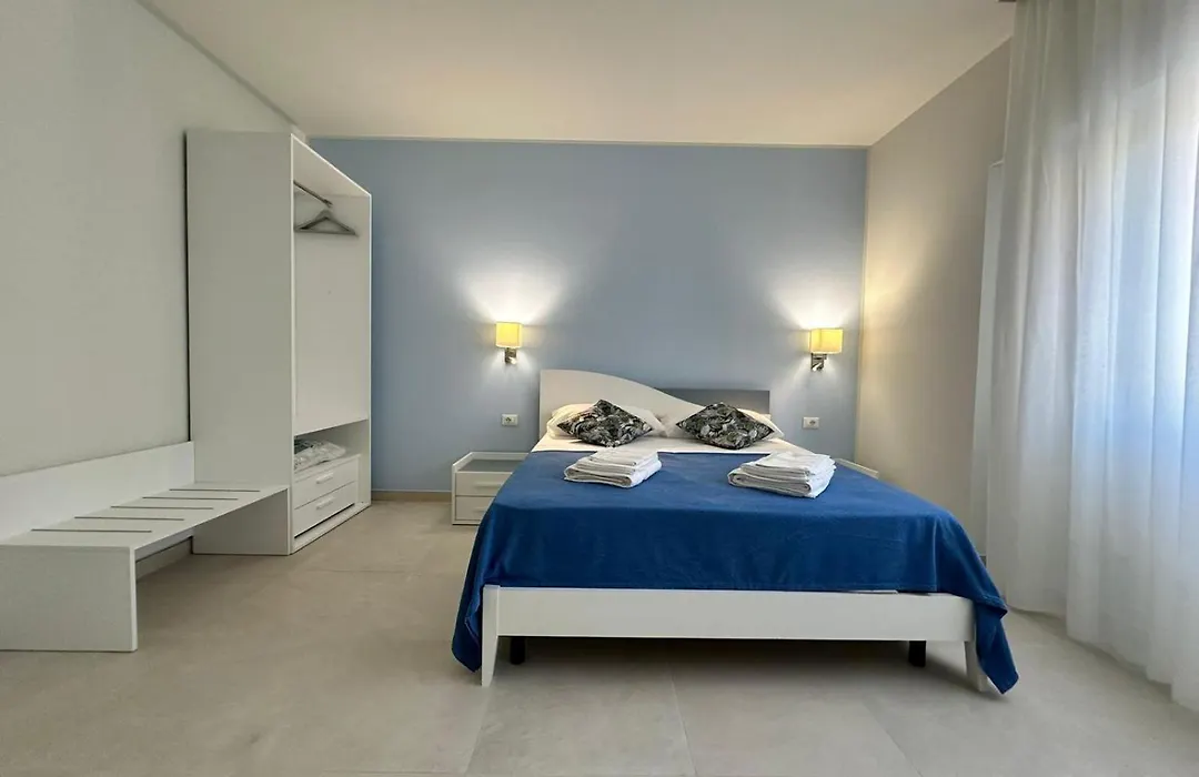 Pasitea Tropea-1