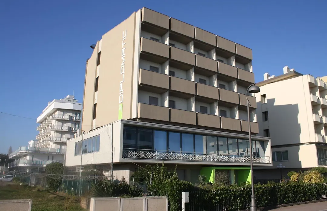 Hotel Diplomatic-1