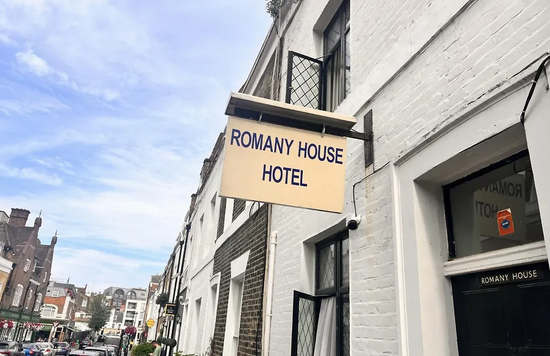 Romany House Hotel-1